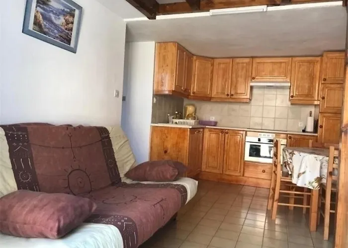 Villa Pavillon T2 Mezzanine, 6 Couchages, Proche Plage, Terrasse, Parking Prive, Tv, Lave-linge - Fr-1-81-92 Leucate